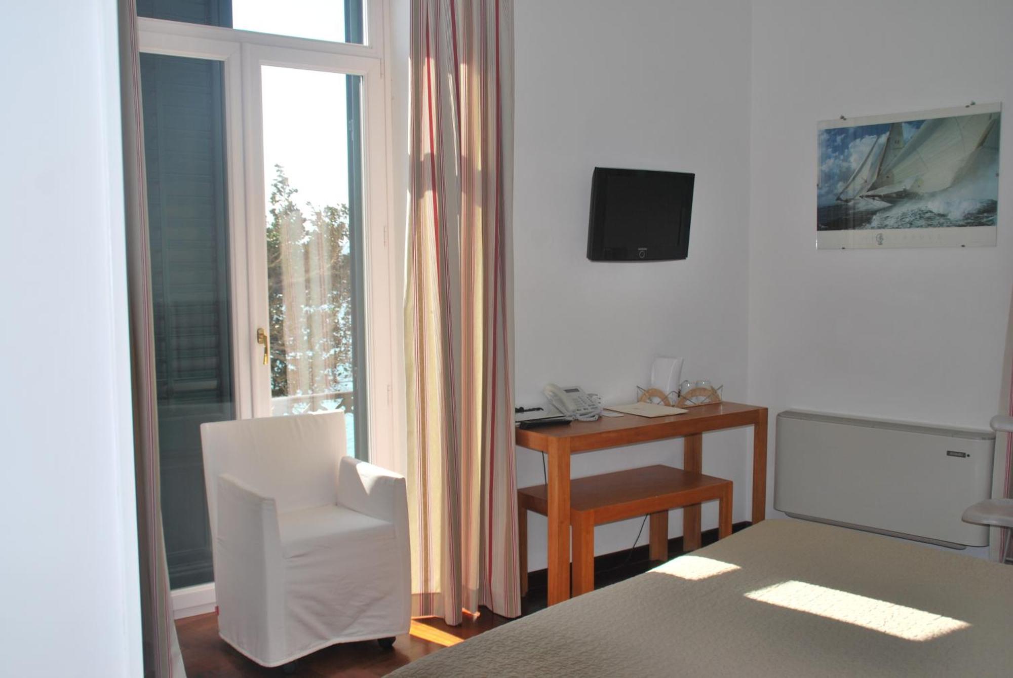 L'Approdo Delle Sirene Bed & Breakfast Сиракуза Екстериор снимка
