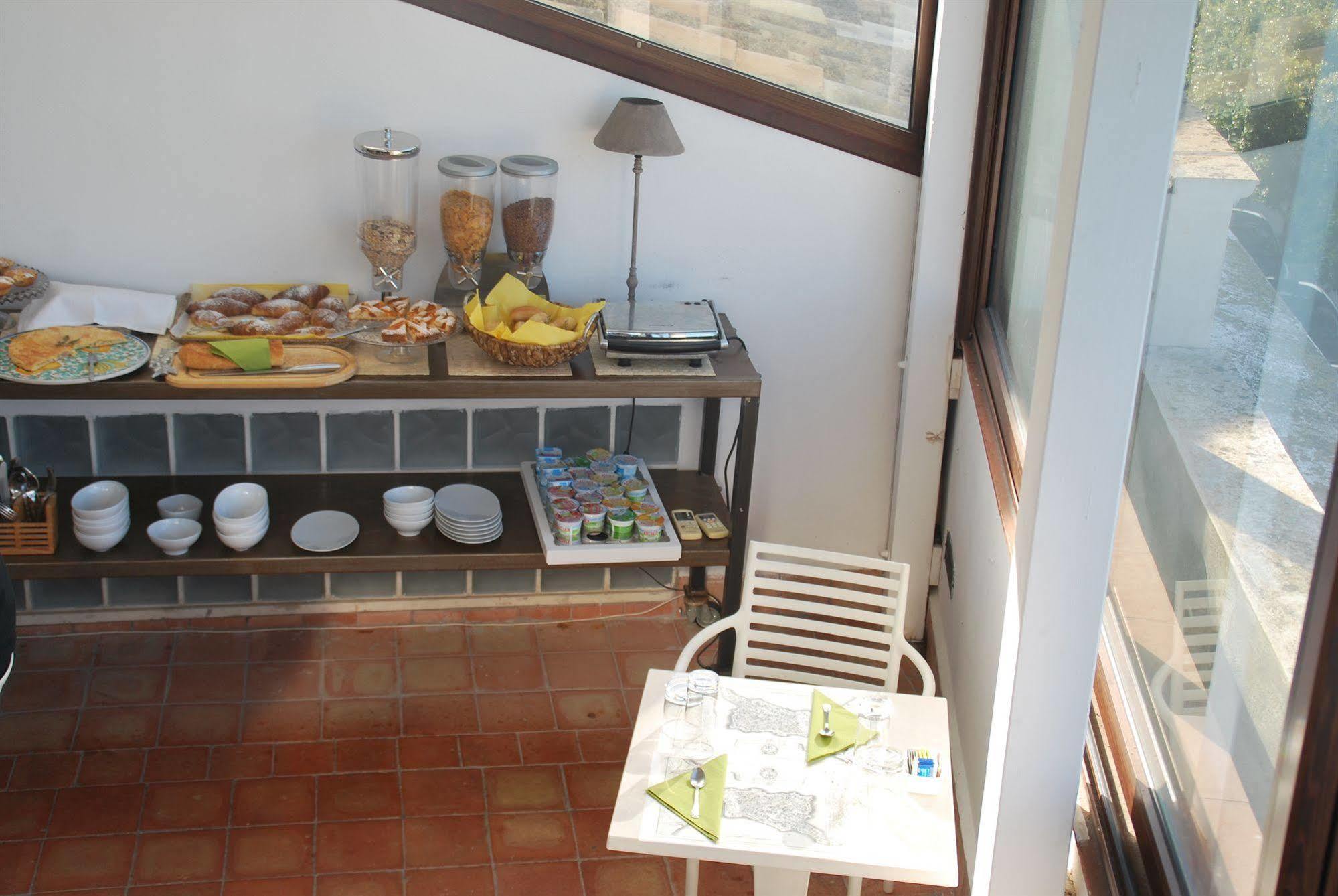 L'Approdo Delle Sirene Bed & Breakfast Сиракуза Екстериор снимка